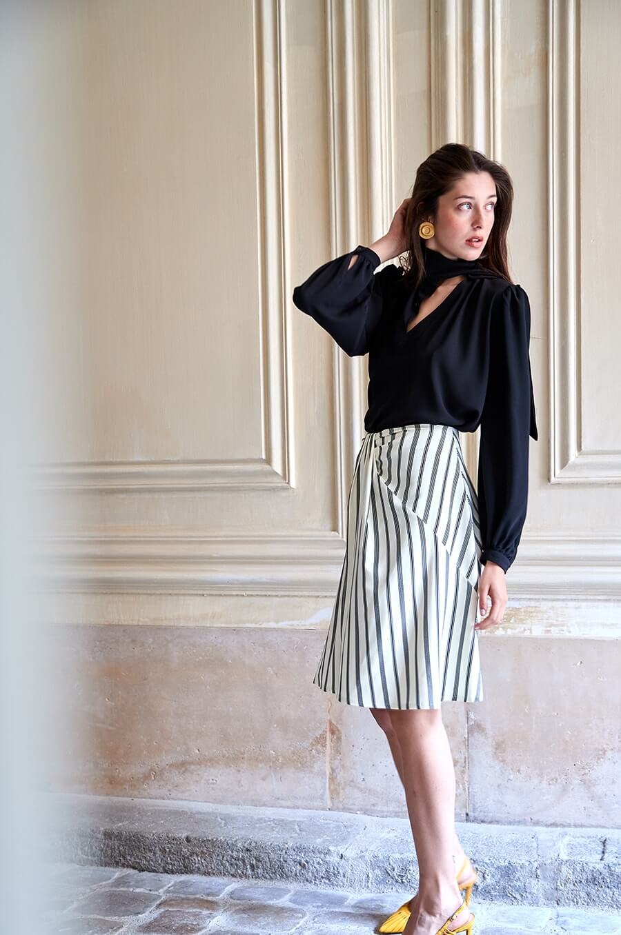 Le 417 Aude Flared And Drapery Skirt Black White