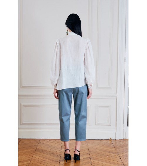 Le 608 Léa Blouse à col noué soie beige poils